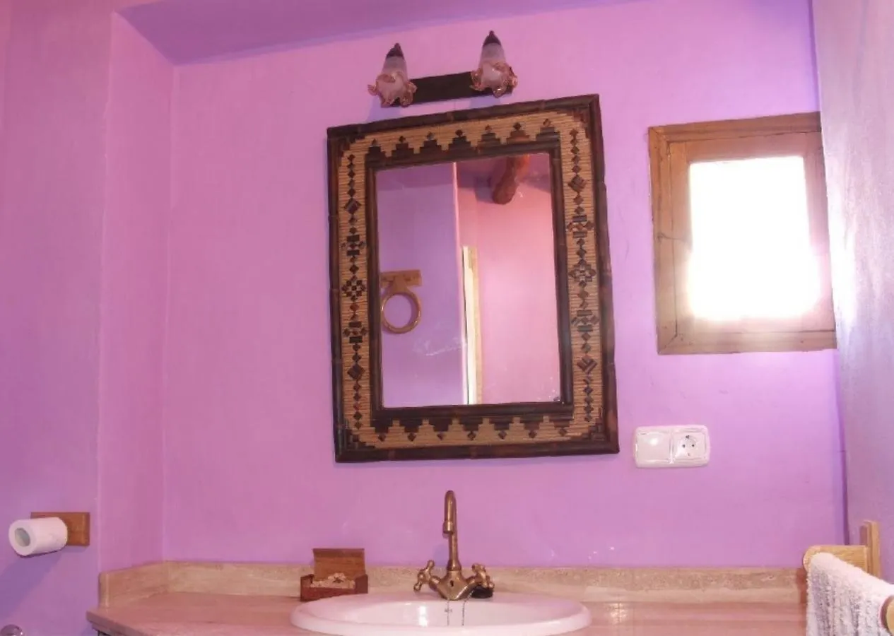 Casilla Dalea En Carcabuey, Descubre El Interior De Andalucia Villa 0*, Carcabuey